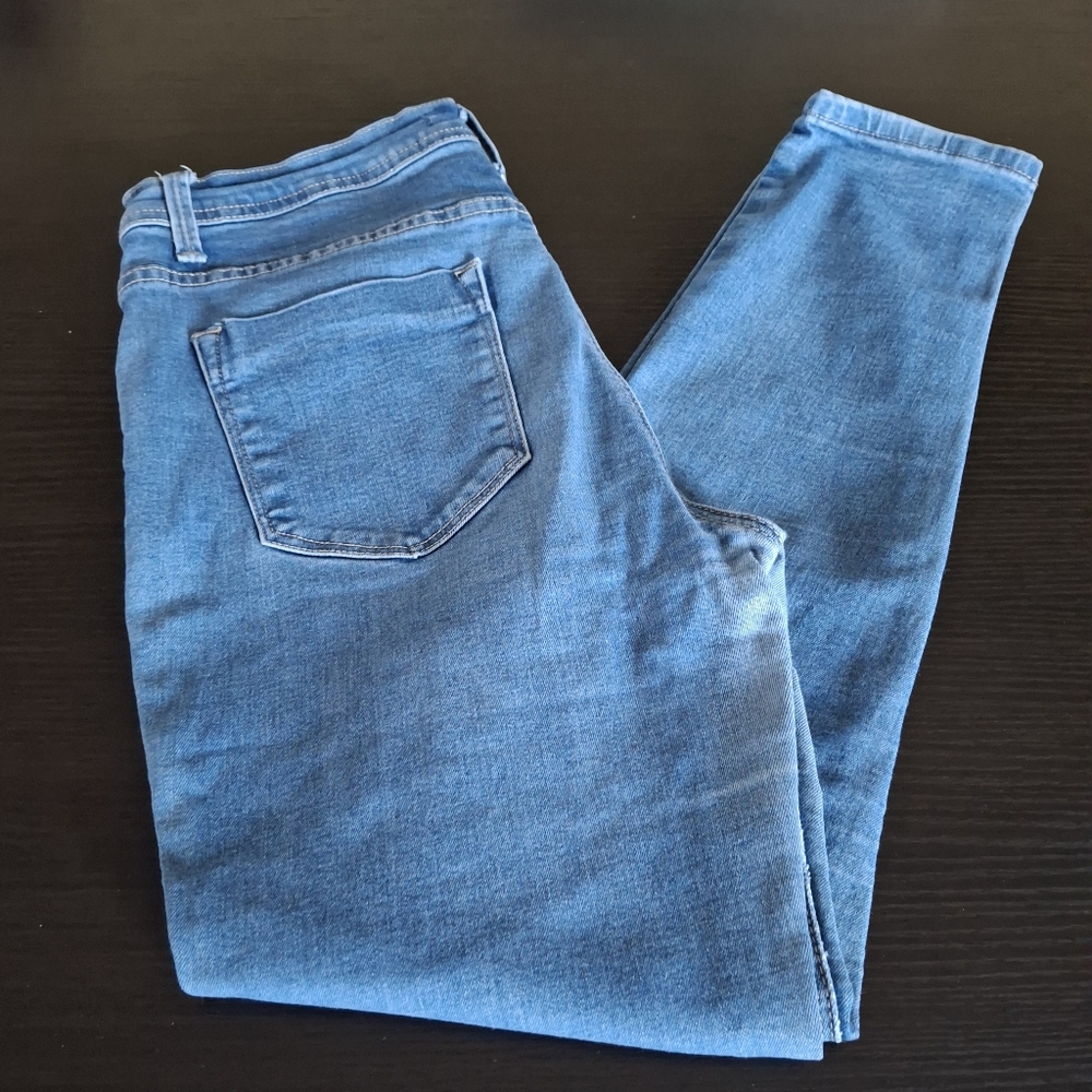Forever 21 Blue Women Jeans
